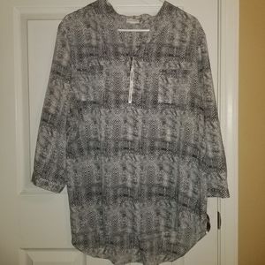 Jaclyn Smith Collection XXL Snakeskin Top